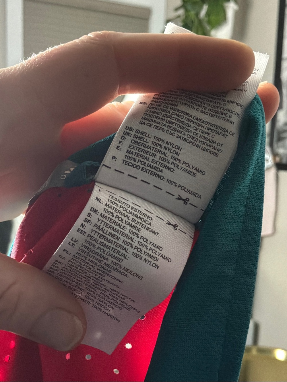 ADIDAS | Y2K INSPIRED RUNNING JACKET - Picture 15 of 15